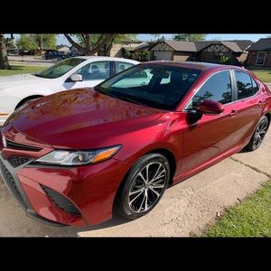 Meet your Posher, Aaron